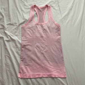 Lululemon Swiftly Tech Tank 4